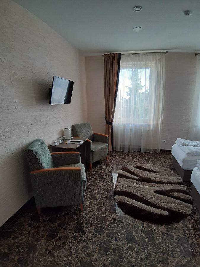 Hotel Arka Mažeikiai Exterior foto